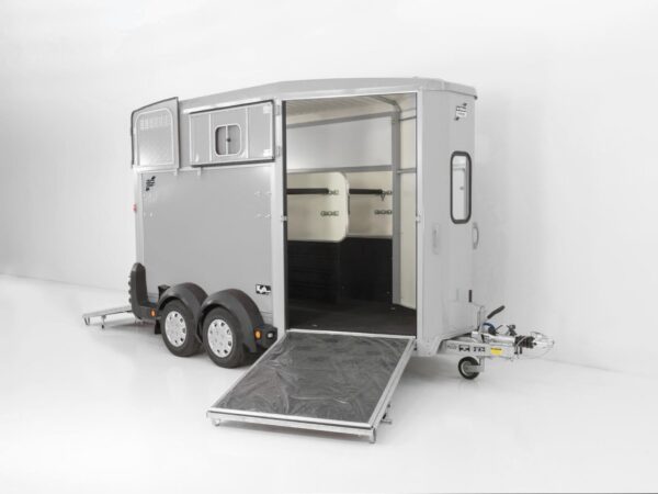 Ifor Williams Pferdeanhänger HB511-silber-Frontausstieg-Neu