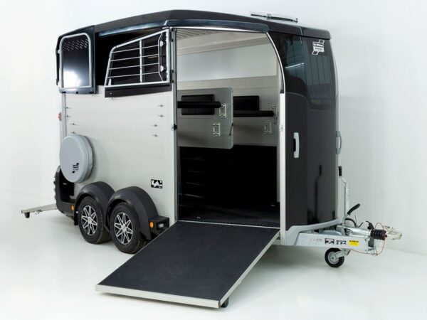 Ifor Williams Pferdeanhänger HBX 511-Frontausstieg-neues Modell-schwarz-Neu
