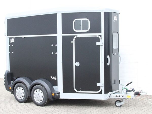 Ifor Williams Pferdeanhänger HB506-Sattelkammer-schwarz-Neu